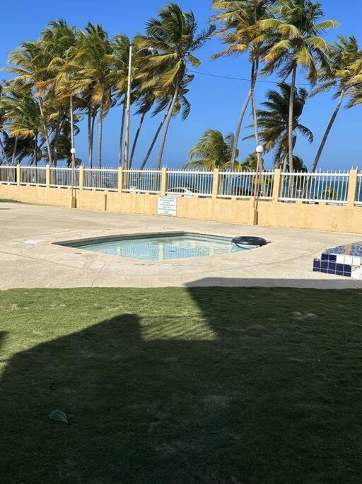 Ocean Blue Beach Apt Luquillo Exterior photo